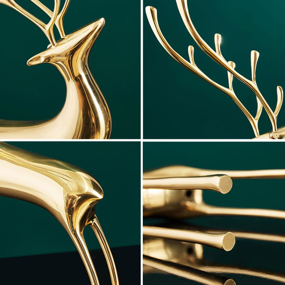 Vinterhorn Nordic Reindeer Sculptures