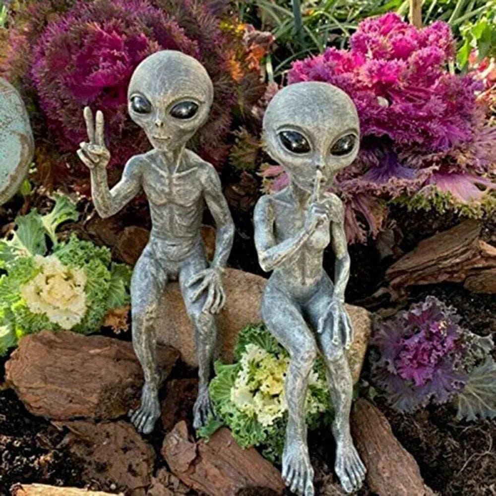 Nova Visitor Mini Resin Sculpture