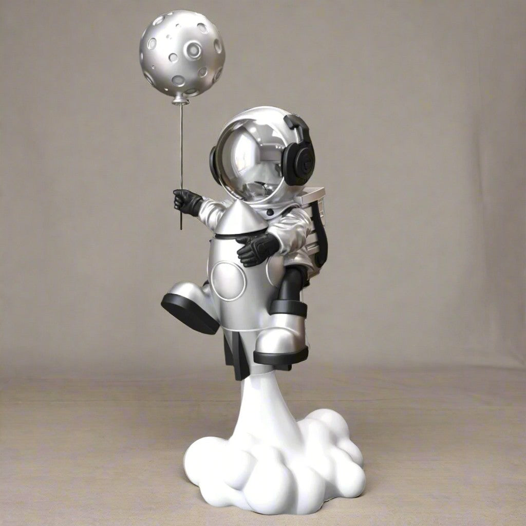 Stellan Voyager Balloon Astronaut Sculpture