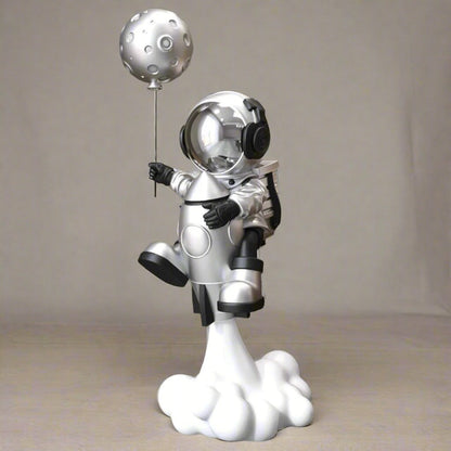 Stellan Voyager Balloon Astronaut Sculpture